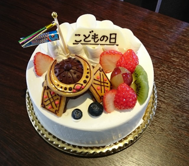 こどもの日ケーキ 5号生クリーム Patisserie Hiroya パティスリー ヒロヤ